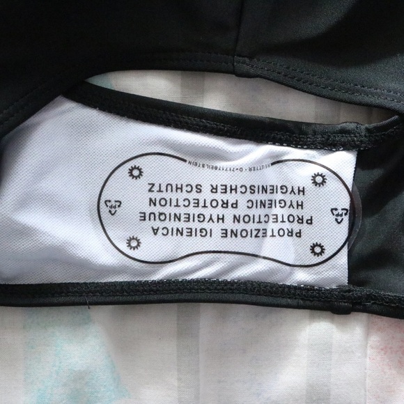 Black Open Back One Piece Swimsuit NWT - Picture 5 of 5